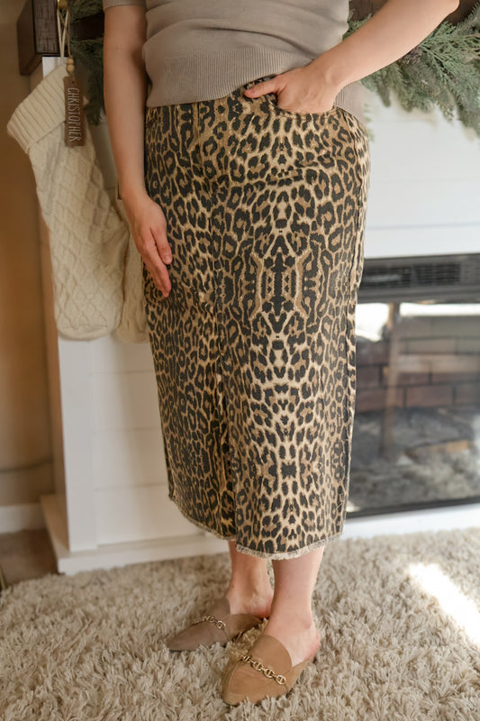 The “Savanna” Denim Skirt