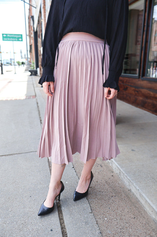 The “Harper” Suede Skirt