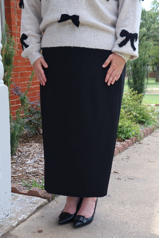 The “Elaine” Pencil Skirt 31” - Black