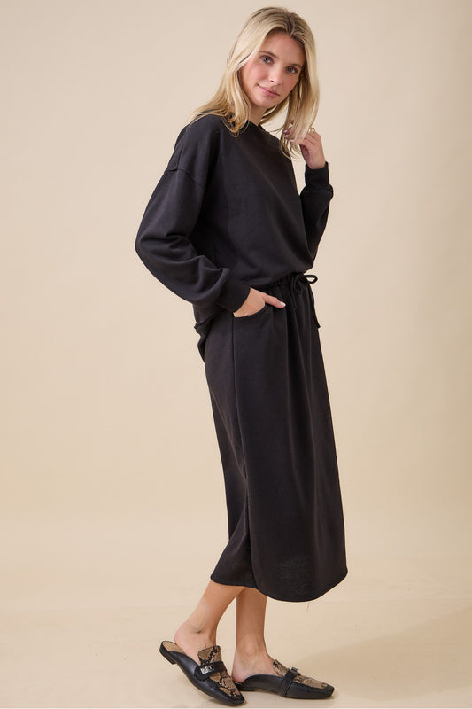 “Effortless Everyday” Skirt - Black