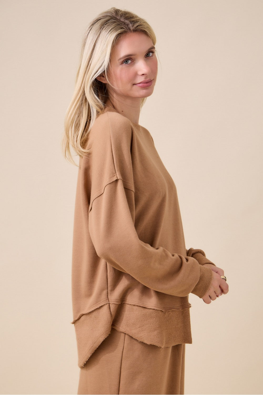 “Effortless Everyday” Sweatshirt - Camel