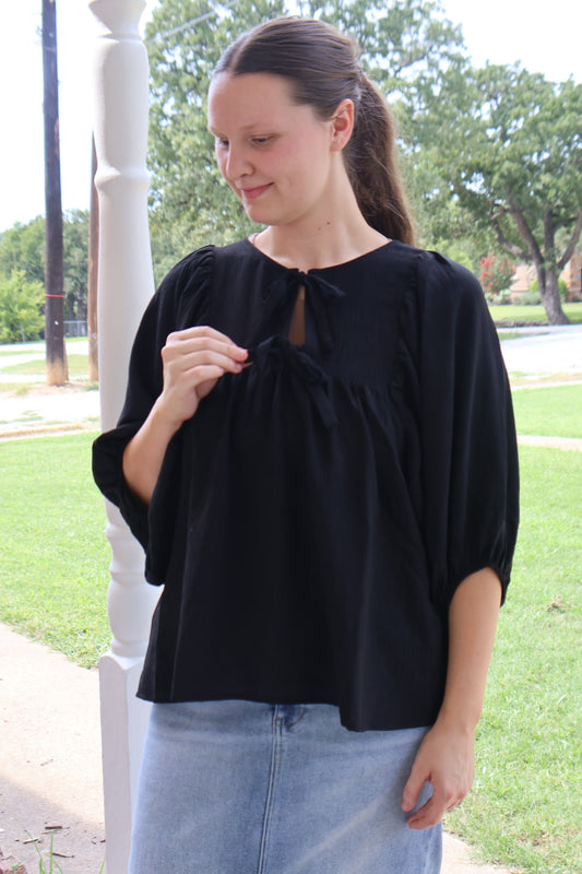 “Easy for Days” Black Top