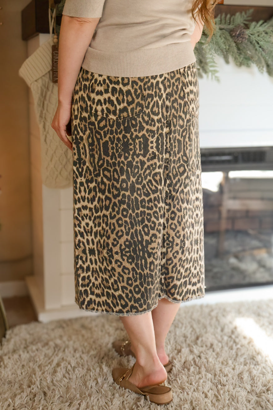 The “Savanna” Denim Skirt