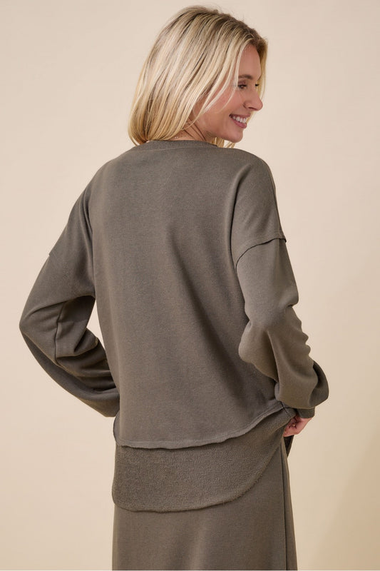 “Effortless Everyday” Sweatshirt - Olive