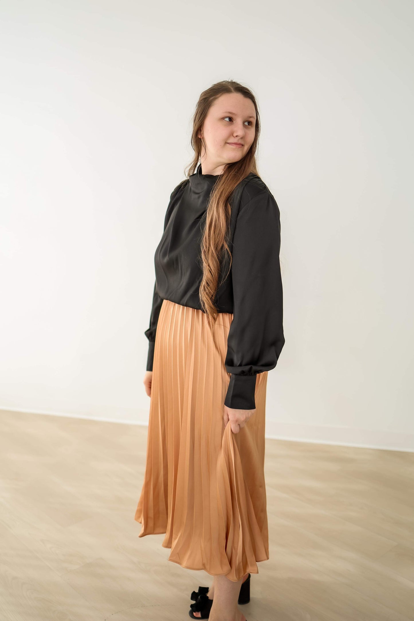 “Charming Twirls” Midi Skirt