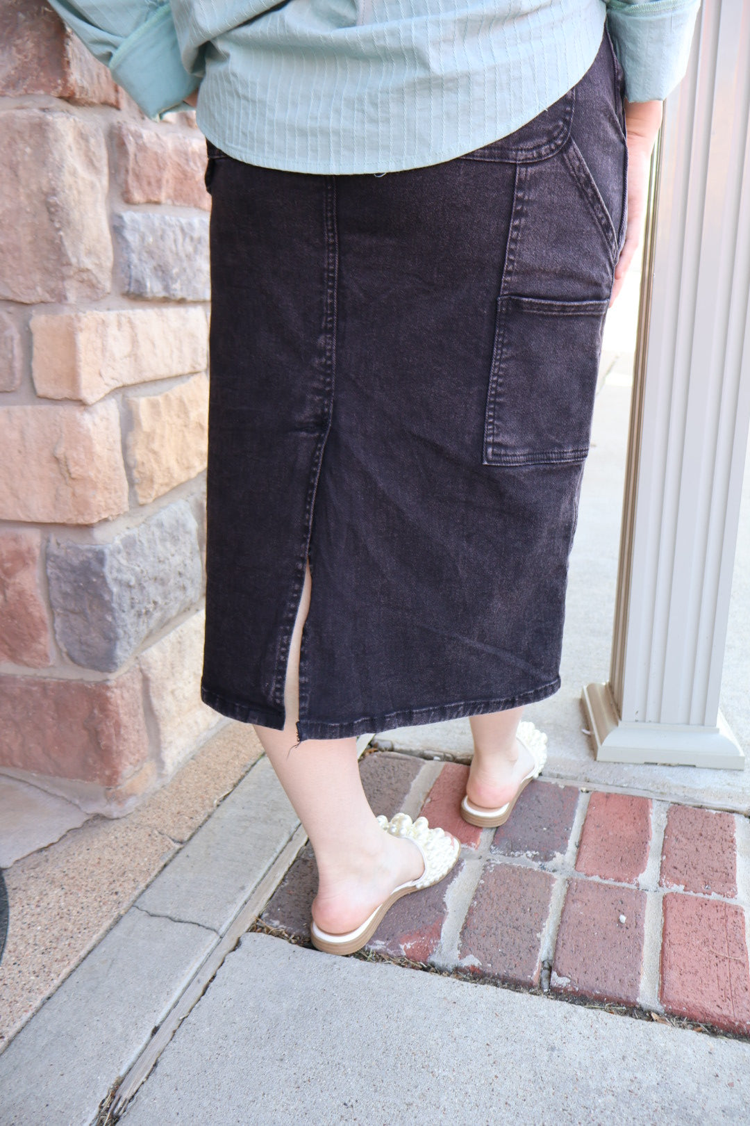 The “Lauren” Denim skirt - Black